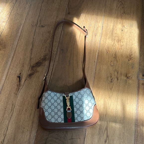 Gucci Tan and Cream Shoulder  with Gold Hardware Jackie O handbag - Picture 1 of 7